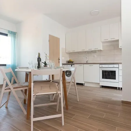Apartman Lipotica Diklo Zadar Exterior foto