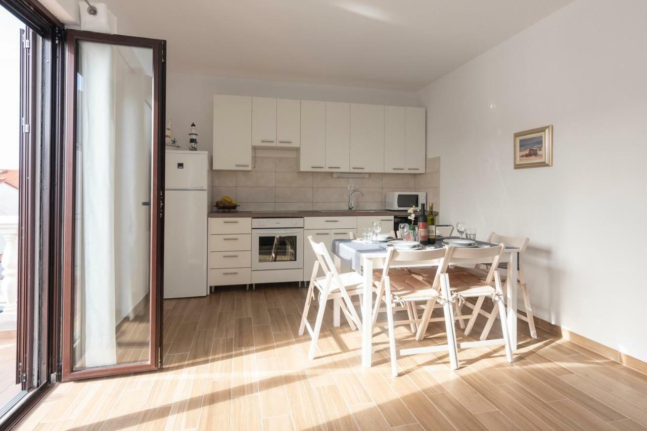 Apartment Lipotica Diklo *